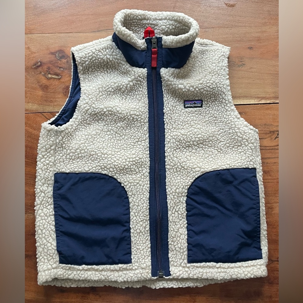 Patagonia • Kids' Navy and Cream Fleece Vest